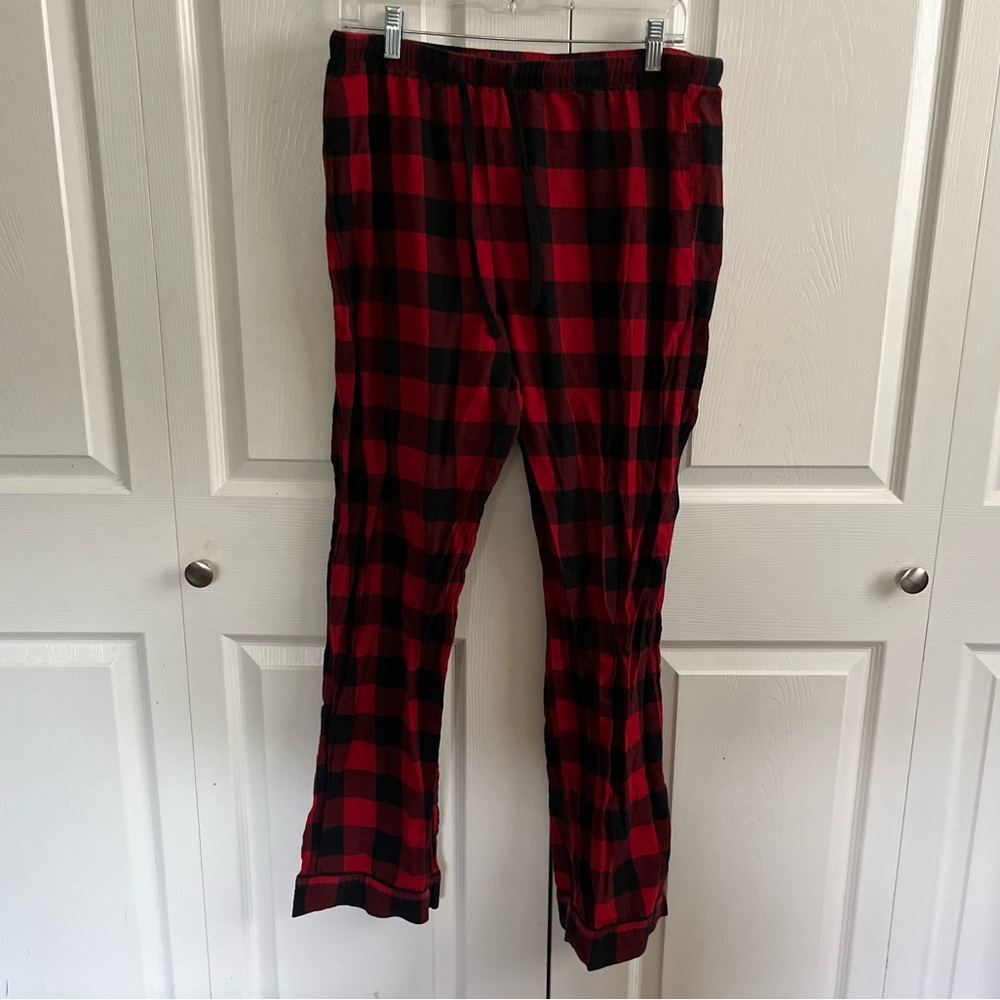 5 for $25! Wondershop Red and Black Plaid Pajama Pants